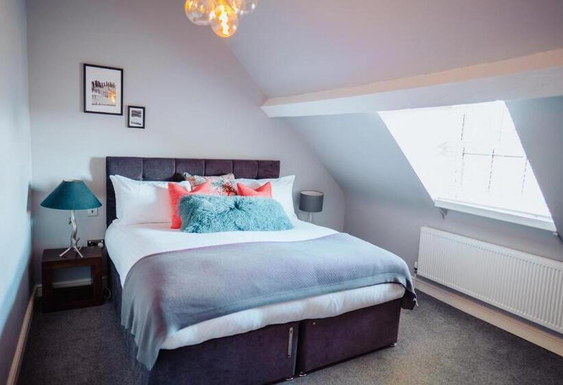 ベッドアンドブレックファースト The Fox Inn