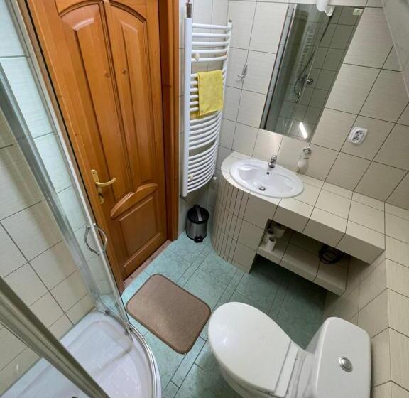 فندق Agroturystyka Pod Gronikami