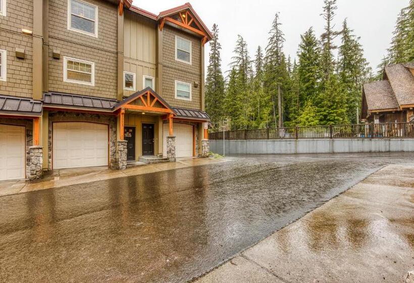 ホテル Collins Lake Condo