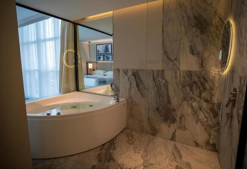 هتل Prime Al Corniche