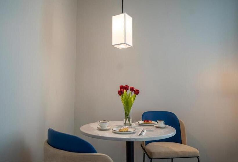 هتل Prime Al Corniche