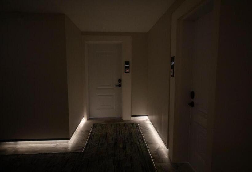 هتل Prime Al Corniche