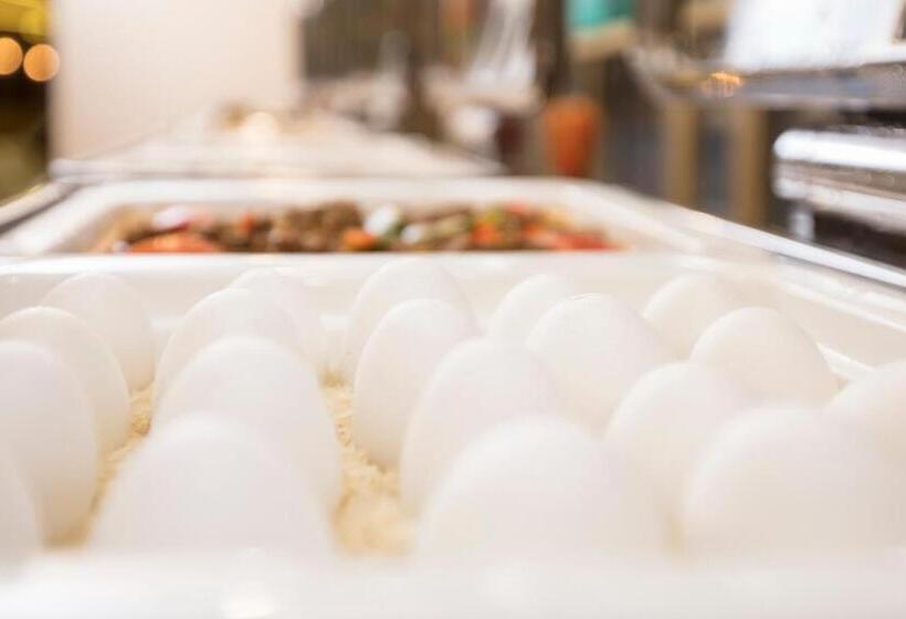 هتل Prime Al Corniche