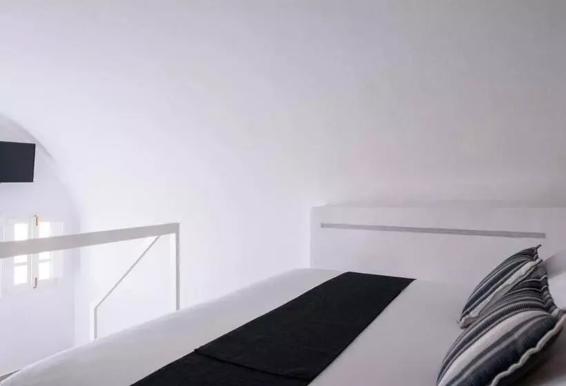 Muses Cycladic Suites