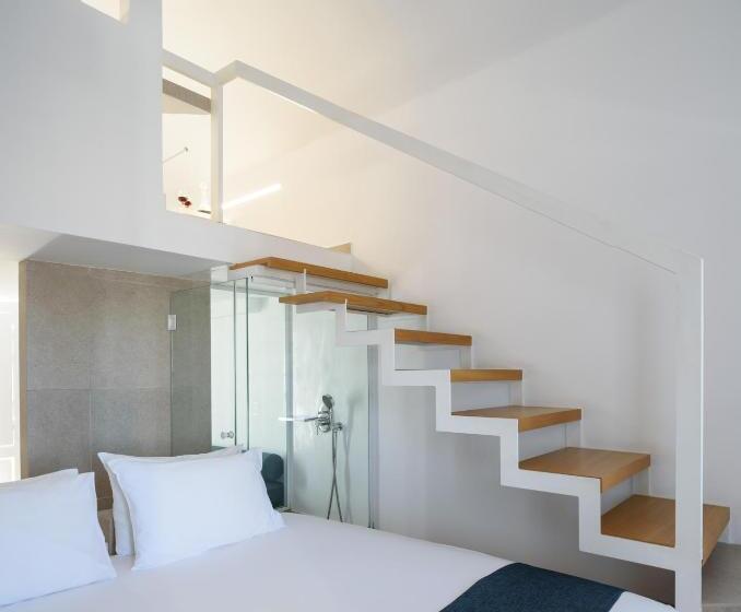 Muses Cycladic Suites