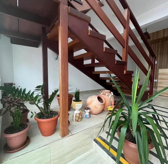 پانسیون Maragobeach Suits