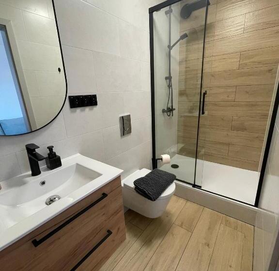 Пансион Nt Holiday