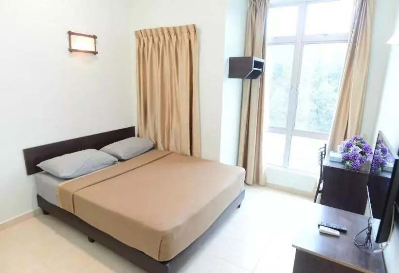 Retkeilymaja Desaru Penawar Inn