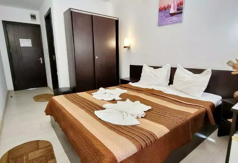 Hotel Azur