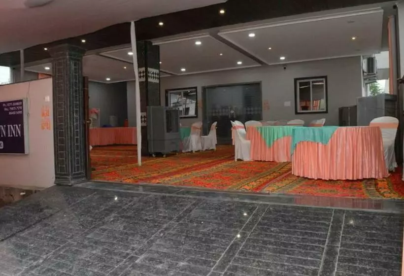 هتل Cape Town Inn By Wb Inn