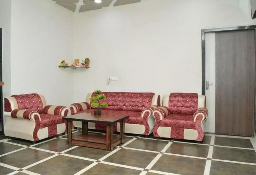 هتل Cape Town Inn By Wb Inn