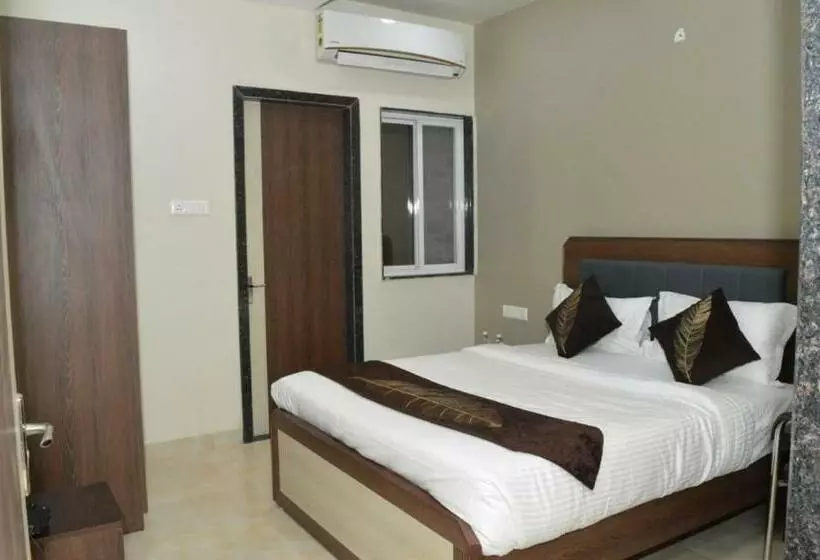 هتل Cape Town Inn By Wb Inn