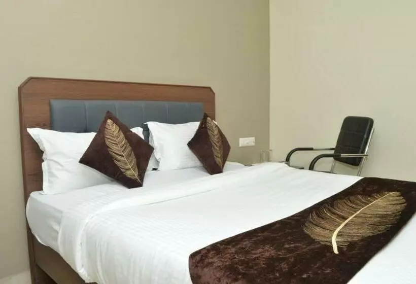 هتل Cape Town Inn By Wb Inn