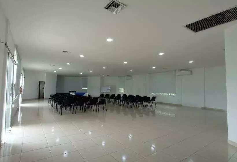 Hotelli Villa Mónaco