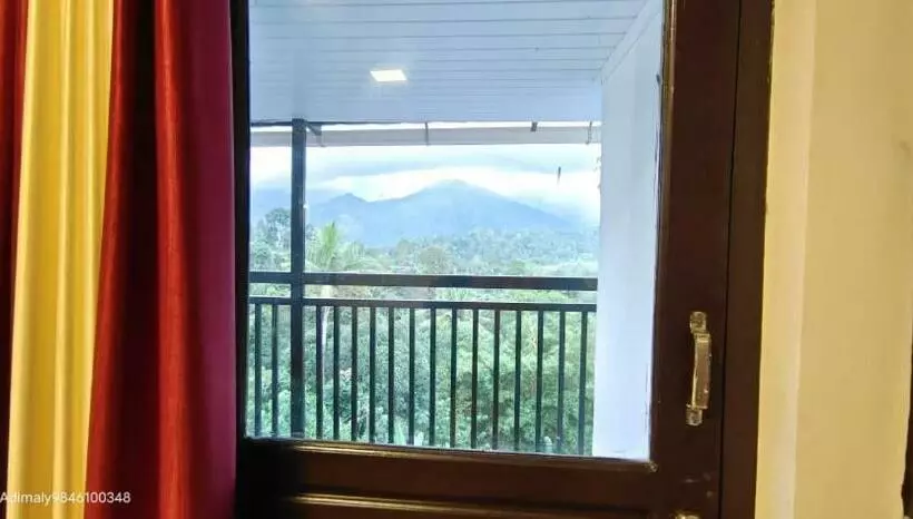 Hotelli Misty Blow Palace Munnar
