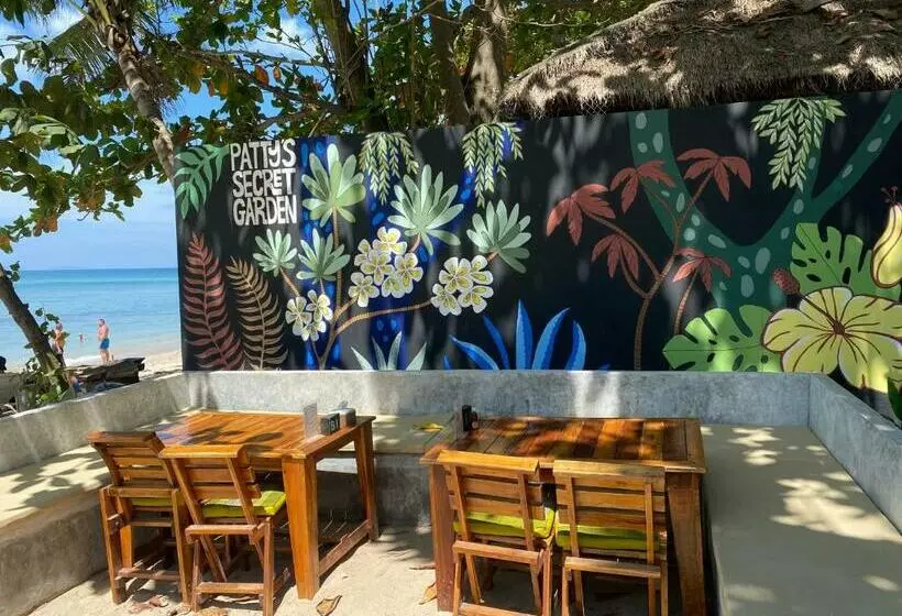 Hotelli Patty S Secret Garden By The Sea