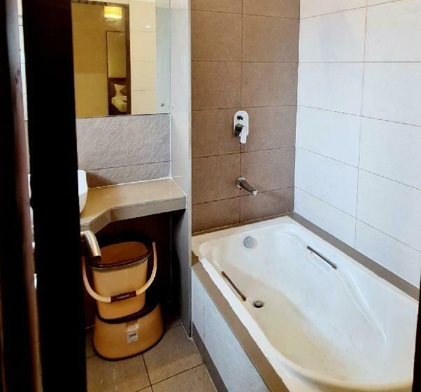 Szálloda Sun N Sea Resort