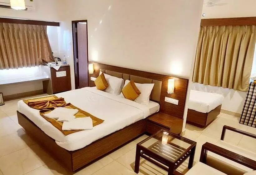 Hotelli Sun N Sea Resort