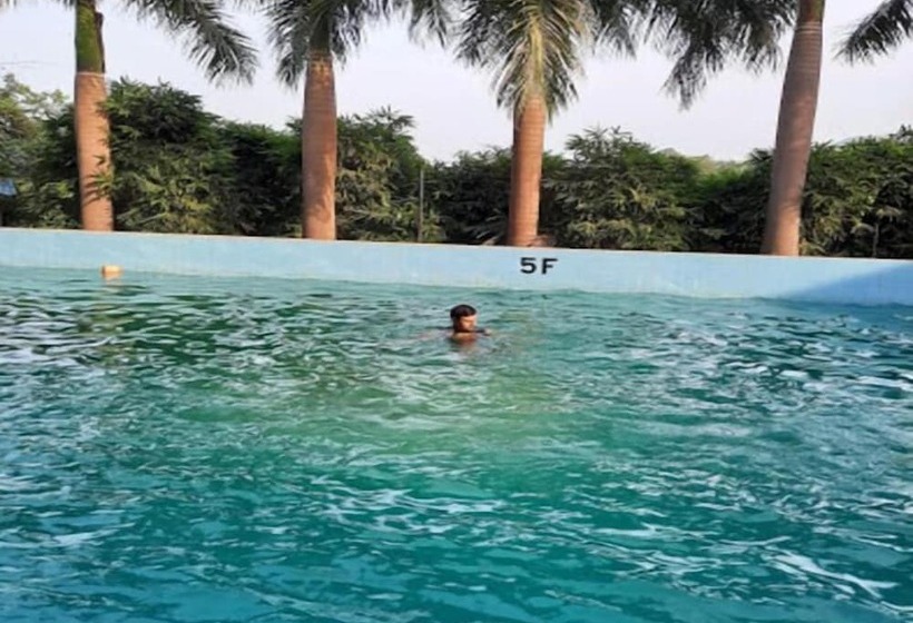 호텔 Visava Riverside