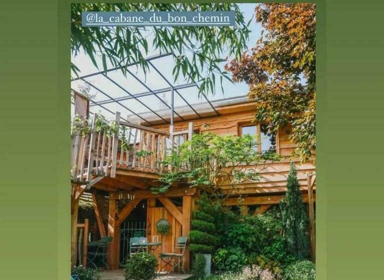 Пансион La Cabane Du Bon Chemin ,spa