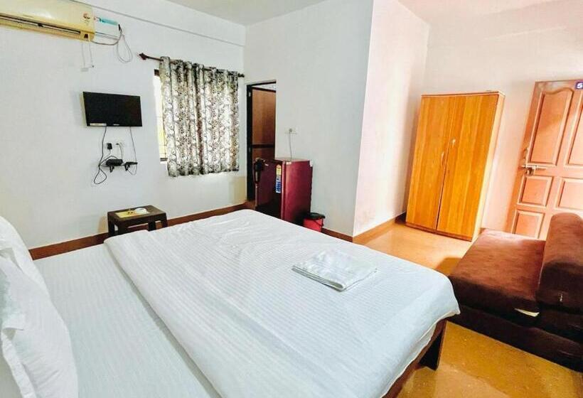 ペンション La Pescador Home Stay, Baga