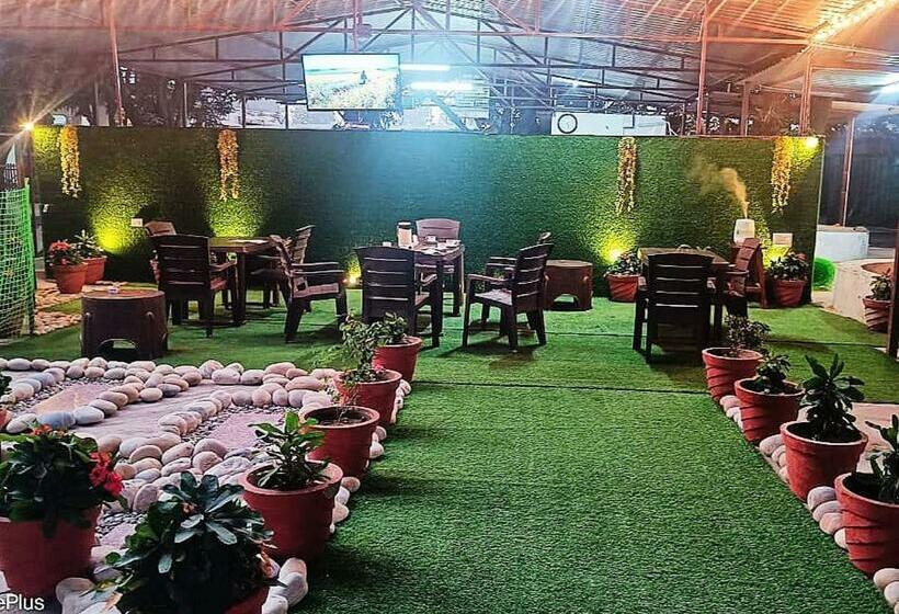 The Quintessence Hotel And Resort