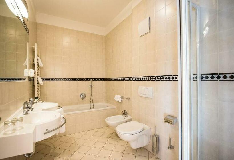 住宿加早餐  Lodenwirt Residence