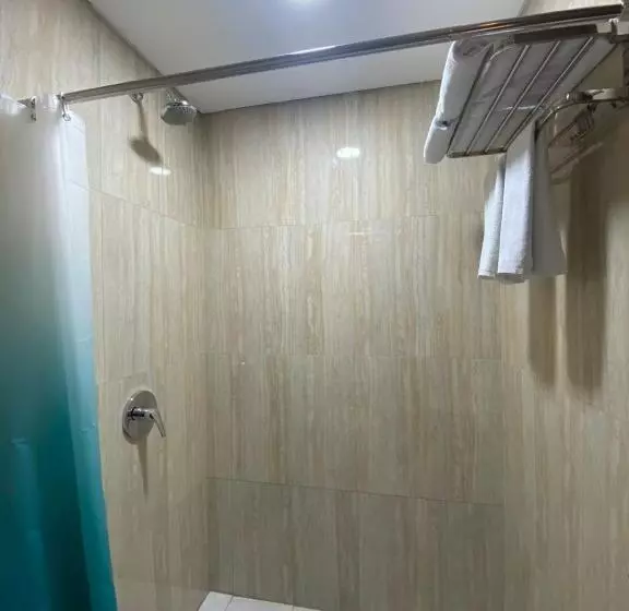 ホテル Erbe Style Jayapura Papua By Horison