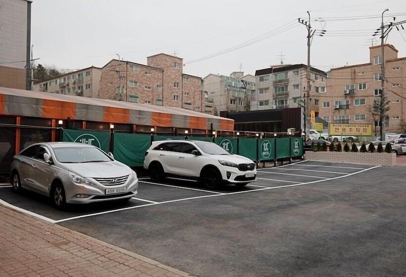 호텔 Ippda Geomdan