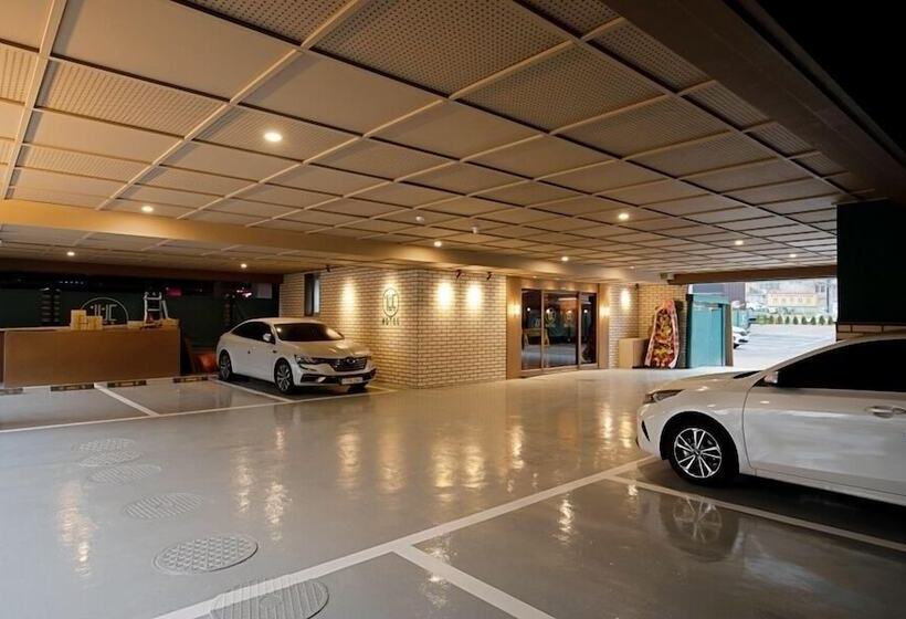 호텔 Ippda Geomdan