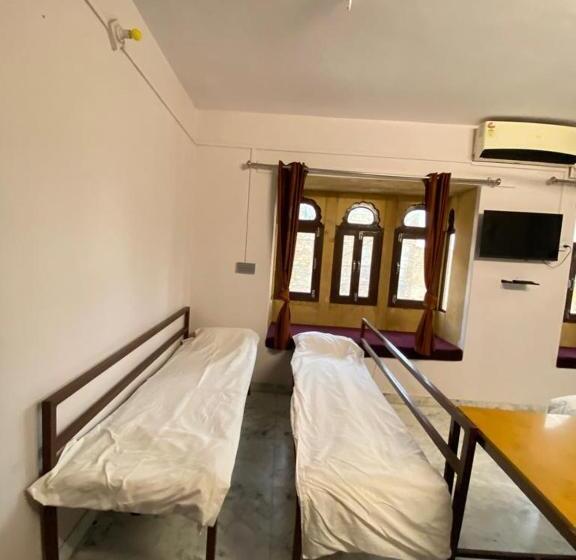 בית מלון כפרי Hashim