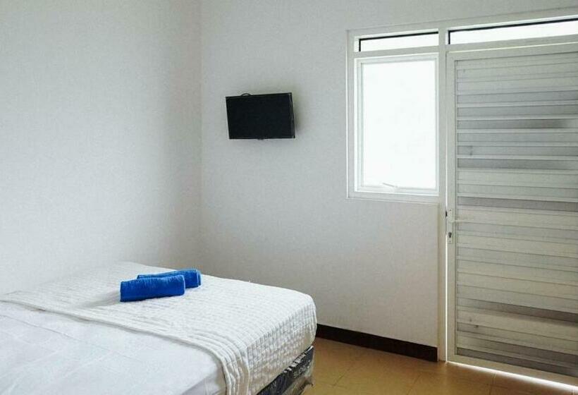 酒店 Koolkost Syariah Near Rsud Mataram Lombok