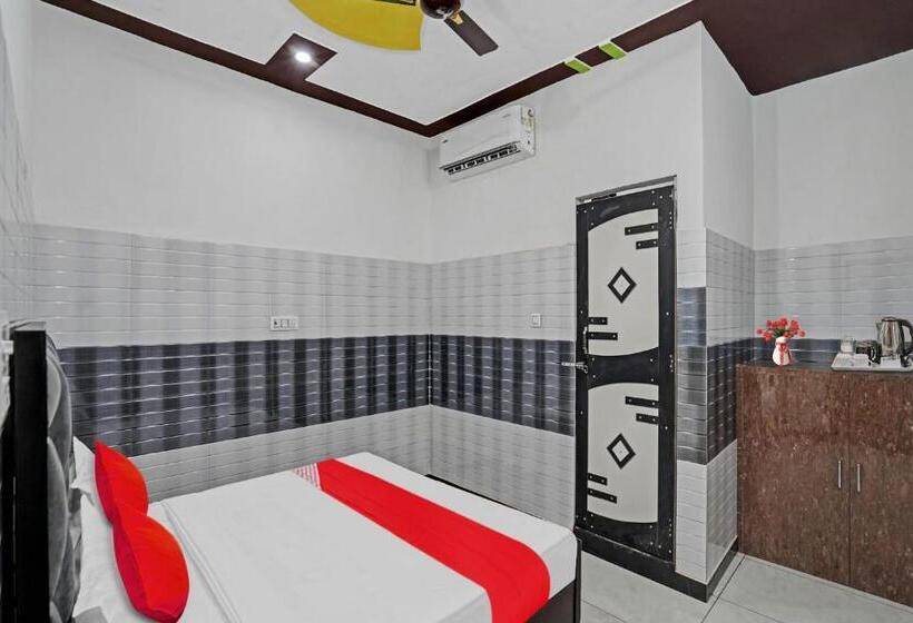 Hotelli Oyo Flagship 80810  H N J