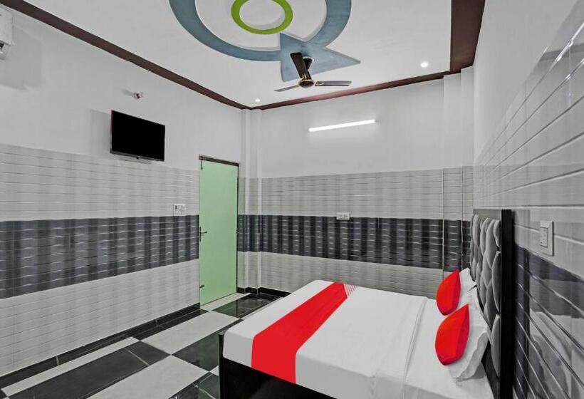 Hotelli Oyo Flagship 80810  H N J