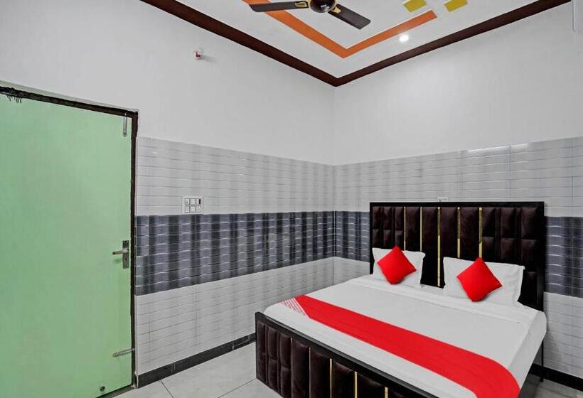 Hotelli Oyo Flagship 80810  H N J