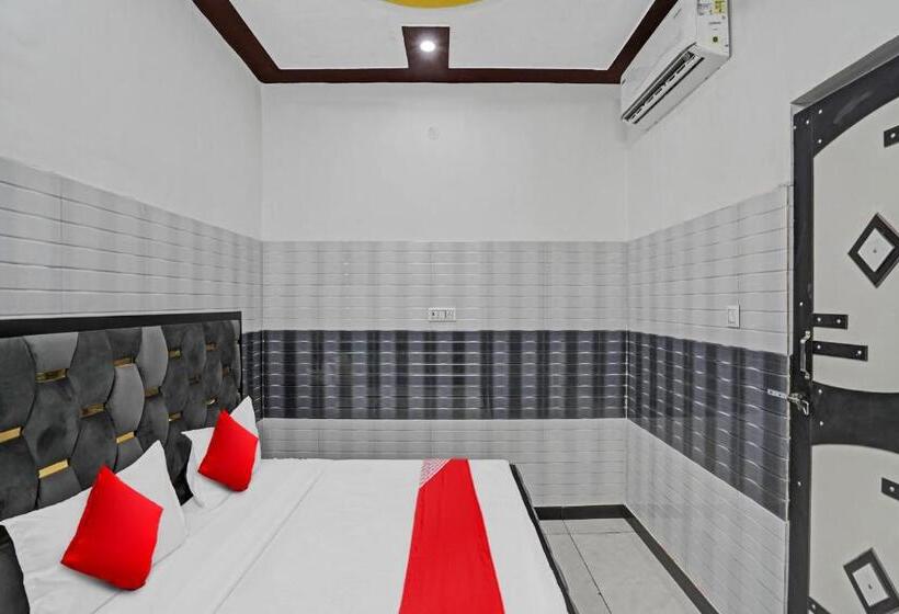 Hotelli Oyo Flagship 80810  H N J