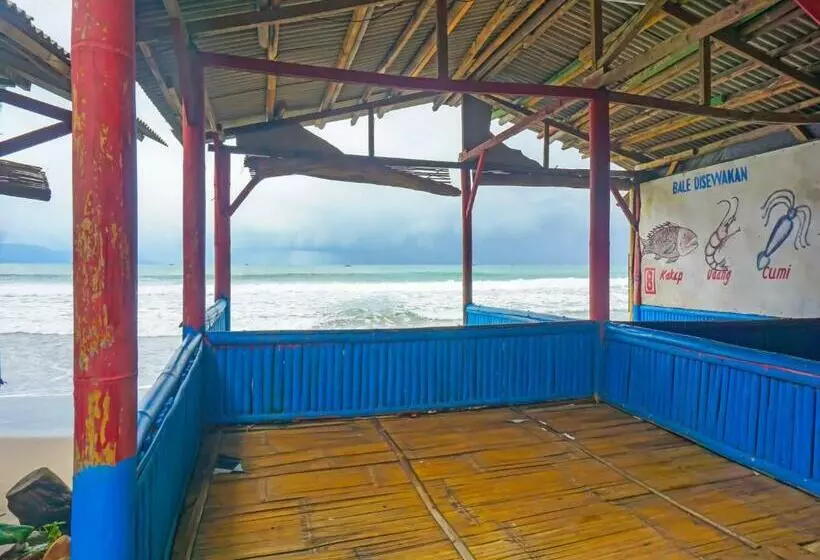 ホテル Spot On 92154 Nusasari Guest House