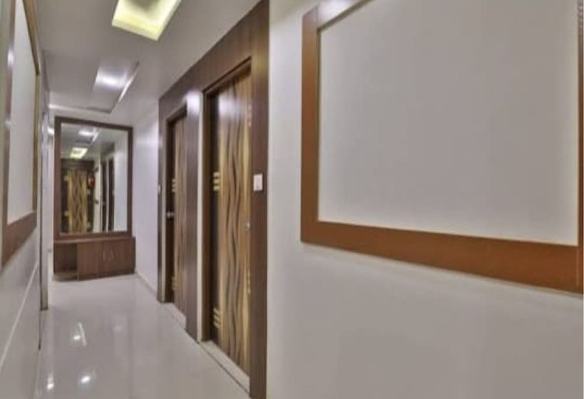 Pensjonat O Dev Palace