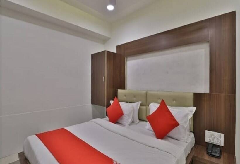 Pensjonat O Dev Palace