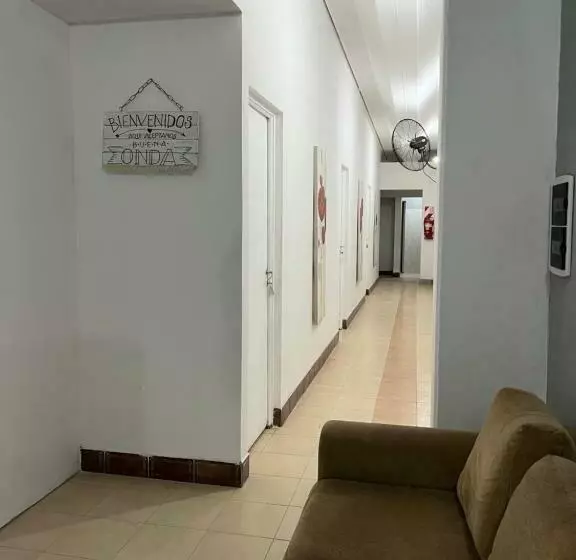 پانسیون Habitaciones Besares 161