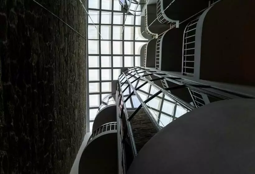 تختخواب و صبحانه Camões Apartments