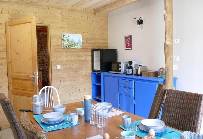 مبيت وإفطار Chambre D Hôtes à La Ferme