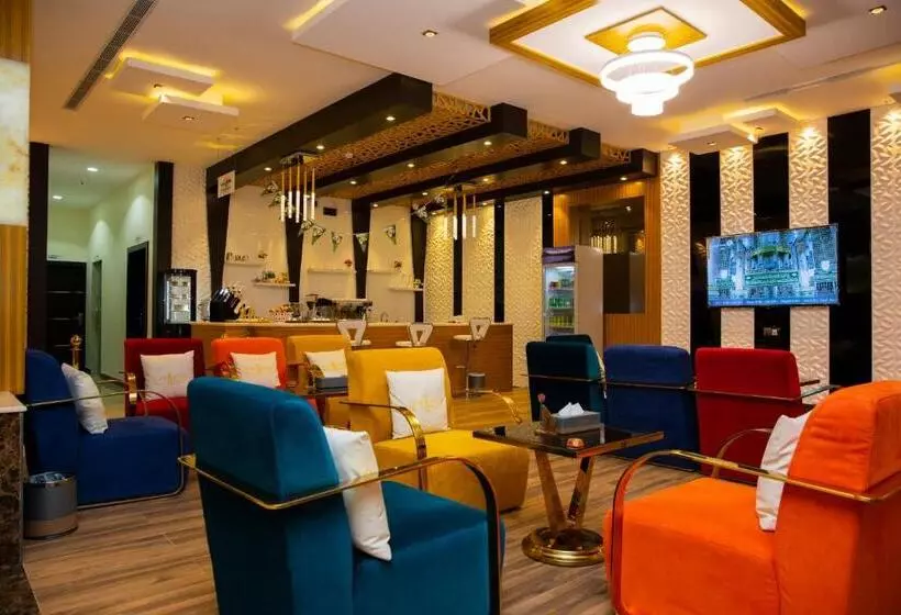 ホテル Alfaw Plaza