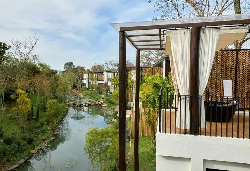 Hotelli La Cocotte Villa & Farm Khao Yai