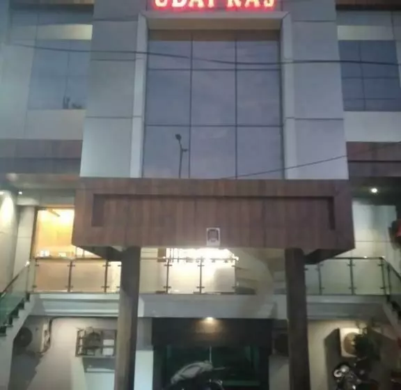 ホテル Uday Raj By Wb Inn