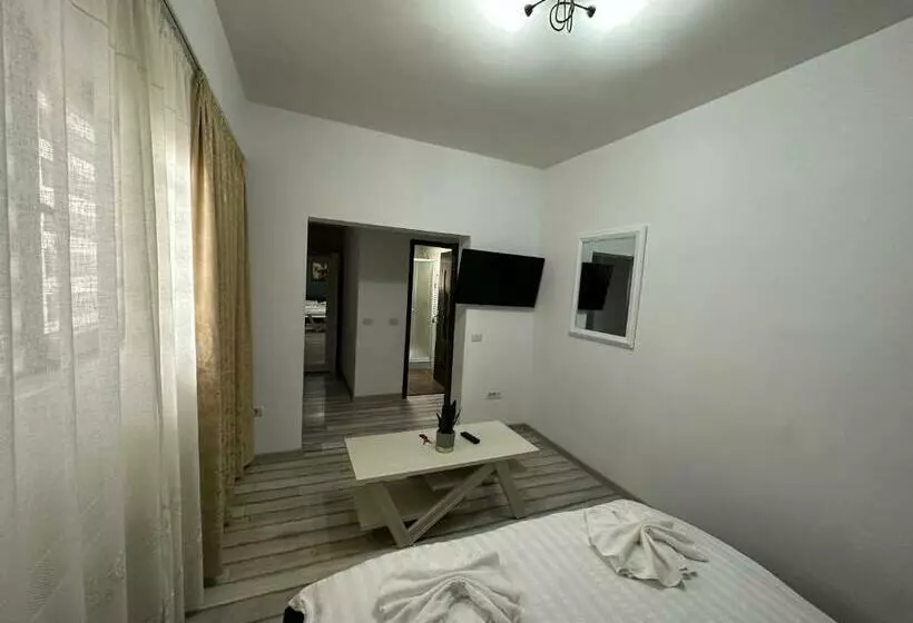 پانسیون Casa Geo Alex