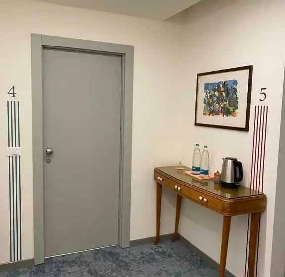 پانسیون Foresteria Dansi