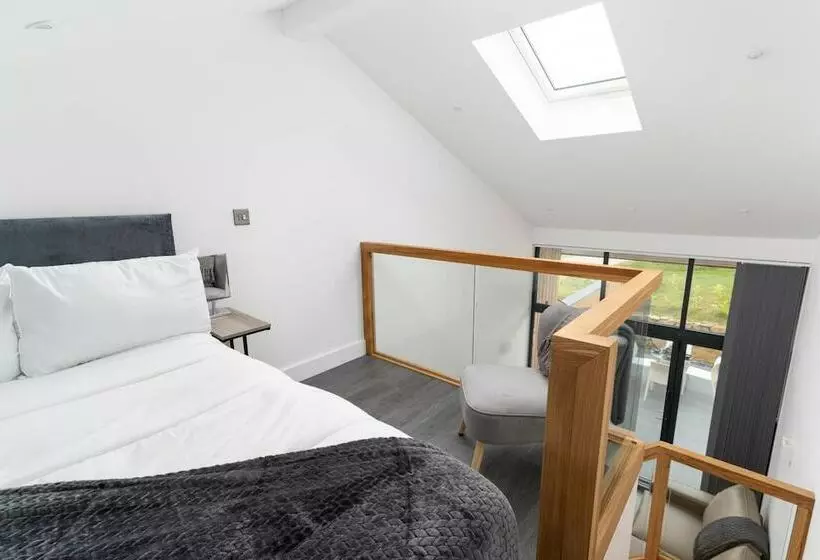 ペンション Mini Lodge In The Cornish Countryside