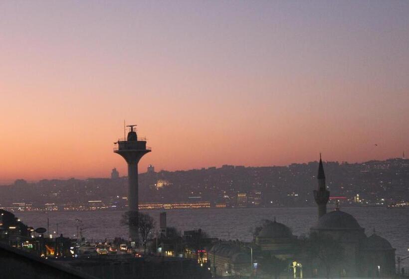 Schronisko Suit üsküdar