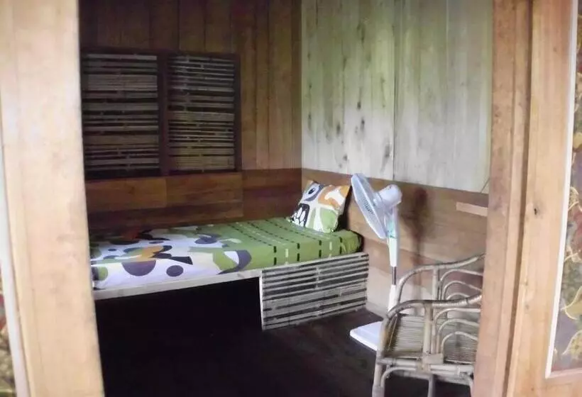 ベッドアンドブレックファースト C Point Krui